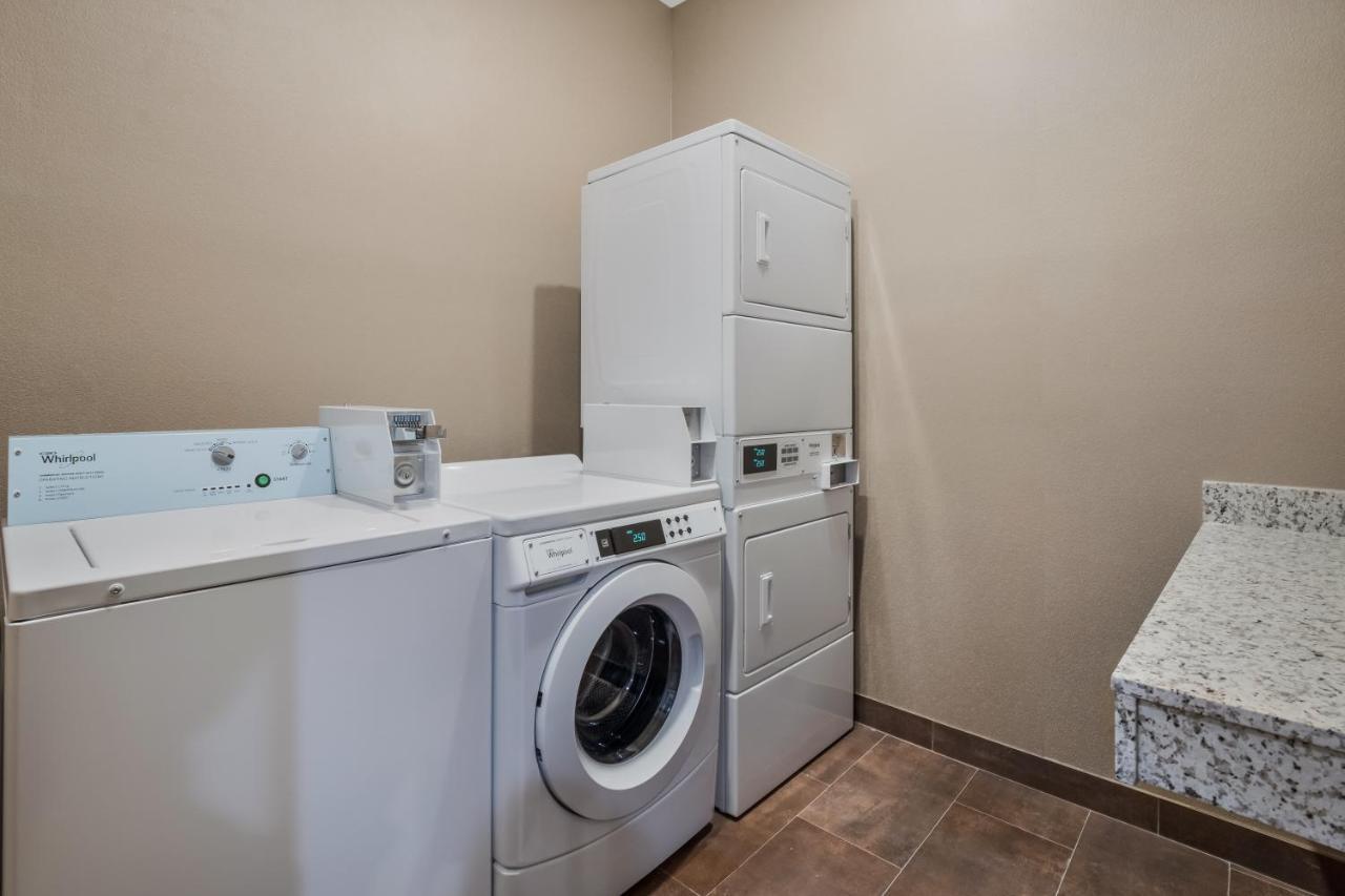 La Quinta Inn & Suites By Wyndham Sulphur Lake Charles Exteriör bild