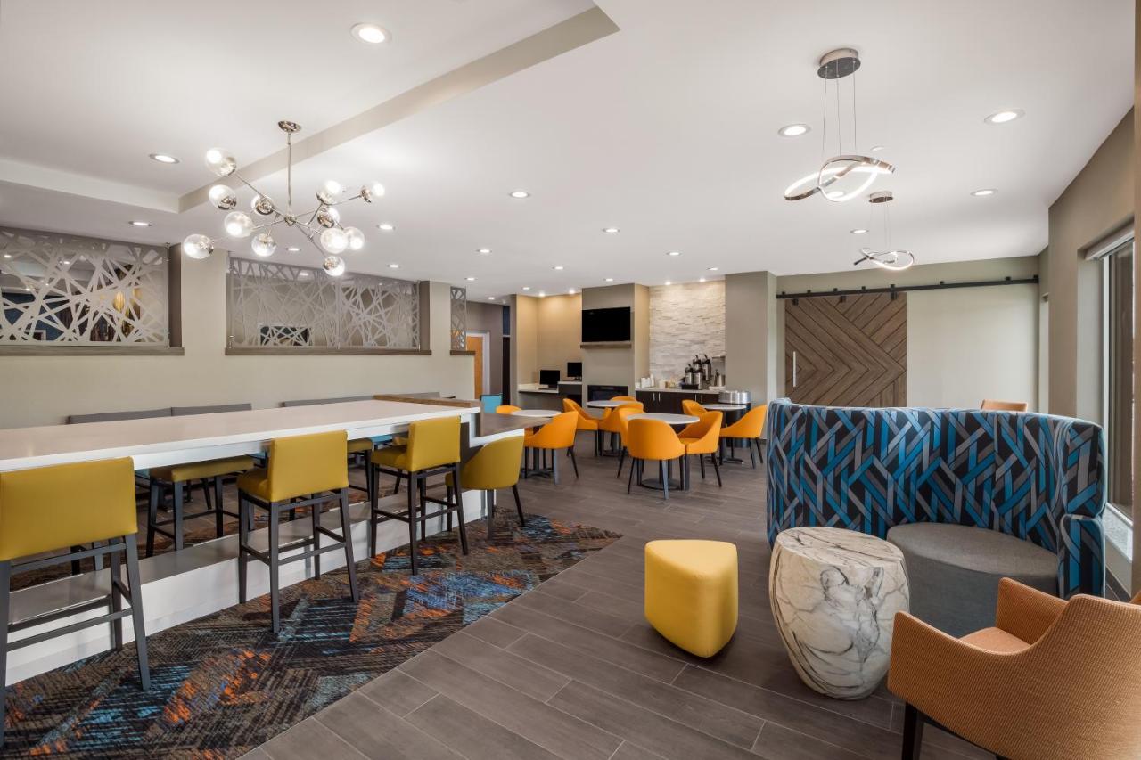 La Quinta Inn & Suites By Wyndham Sulphur Lake Charles Exteriör bild